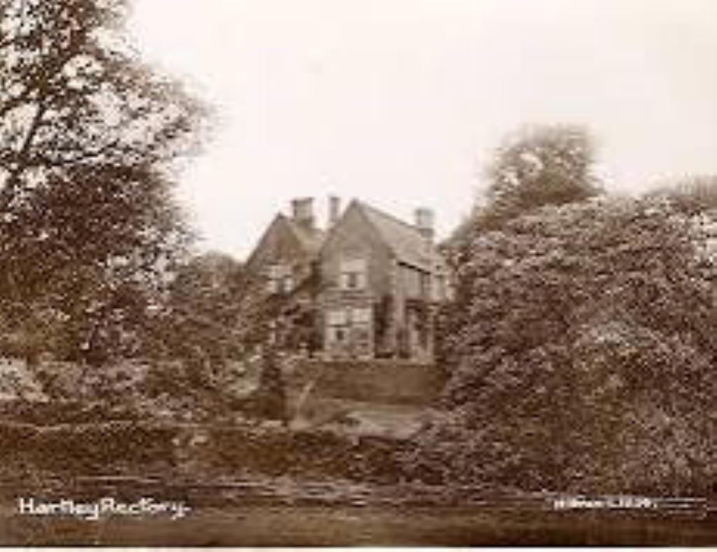 Lot: 2 - APPROXIMATELY FIVE ACRES OF WOODLAND - Historic Photograph